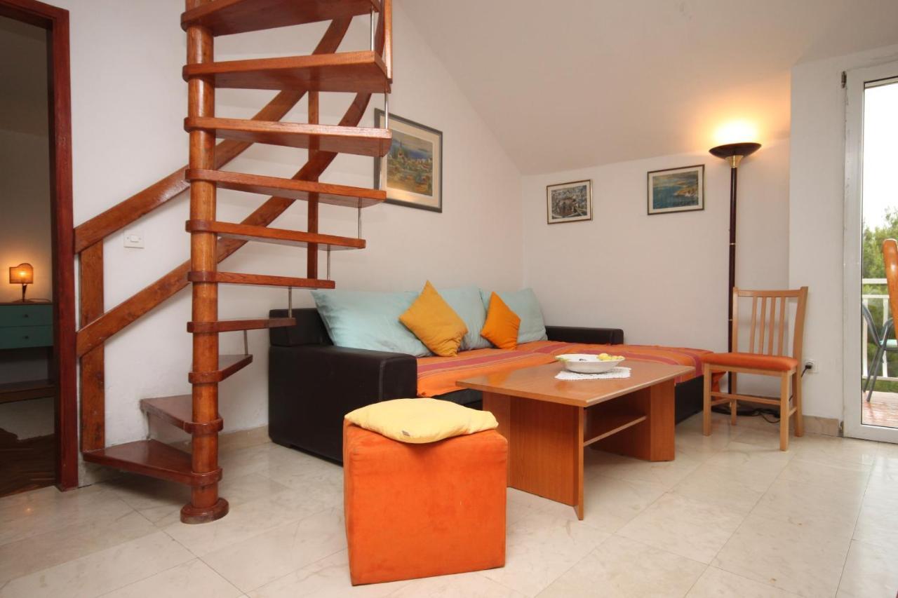 Apartments By The Sea Drvenik Donja Vala, Makarska - 6658 Dış mekan fotoğraf